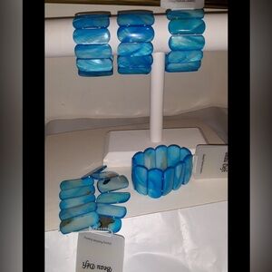 Abalone stretch blue shell bracelet vintage CLASSY HIGH END FASHION NW